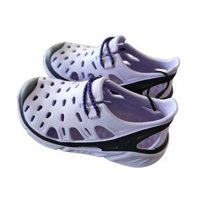 Joybees Size 10 Girl's New‎ Purple Slip-on Water Shoes